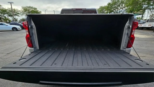2020 Chevrolet Silverado 4th Gen - Image 6 of 21