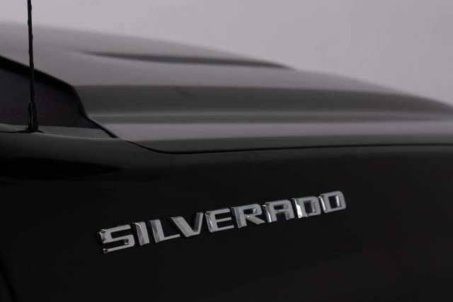 2020 Chevrolet Silverado 4th Gen - Image 16 of 21