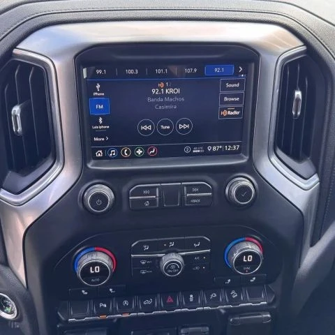 2020 Chevrolet Silverado 4th Gen - Image 12 of 15