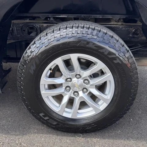 2020 Chevrolet Silverado 4th Gen - Image 7 of 15