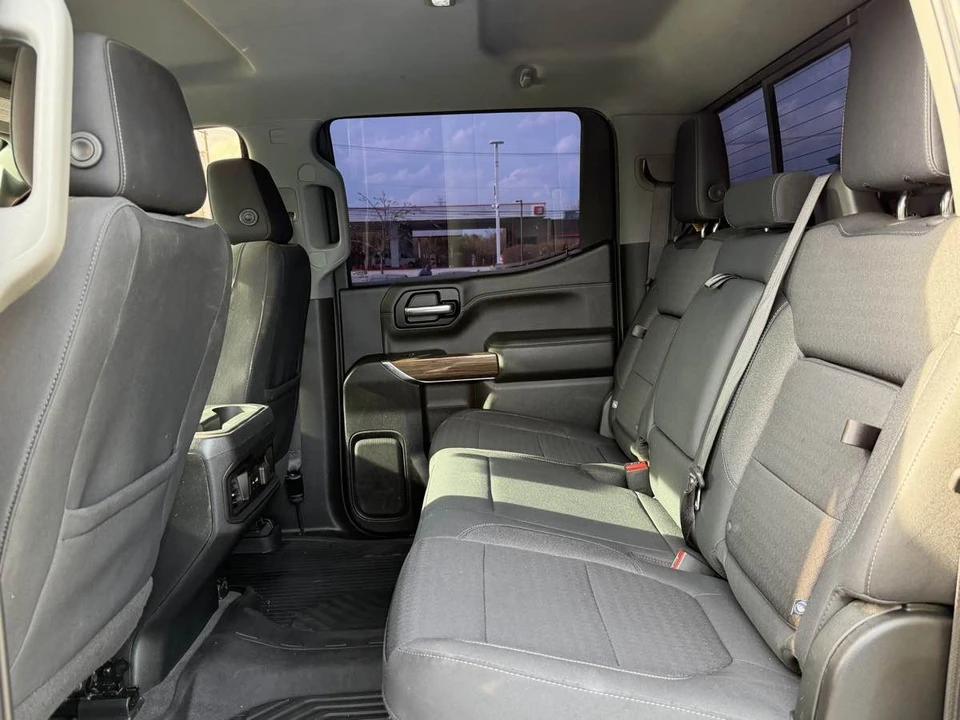 2020 Chevrolet Silverado 4th Gen - Image 11 of 31