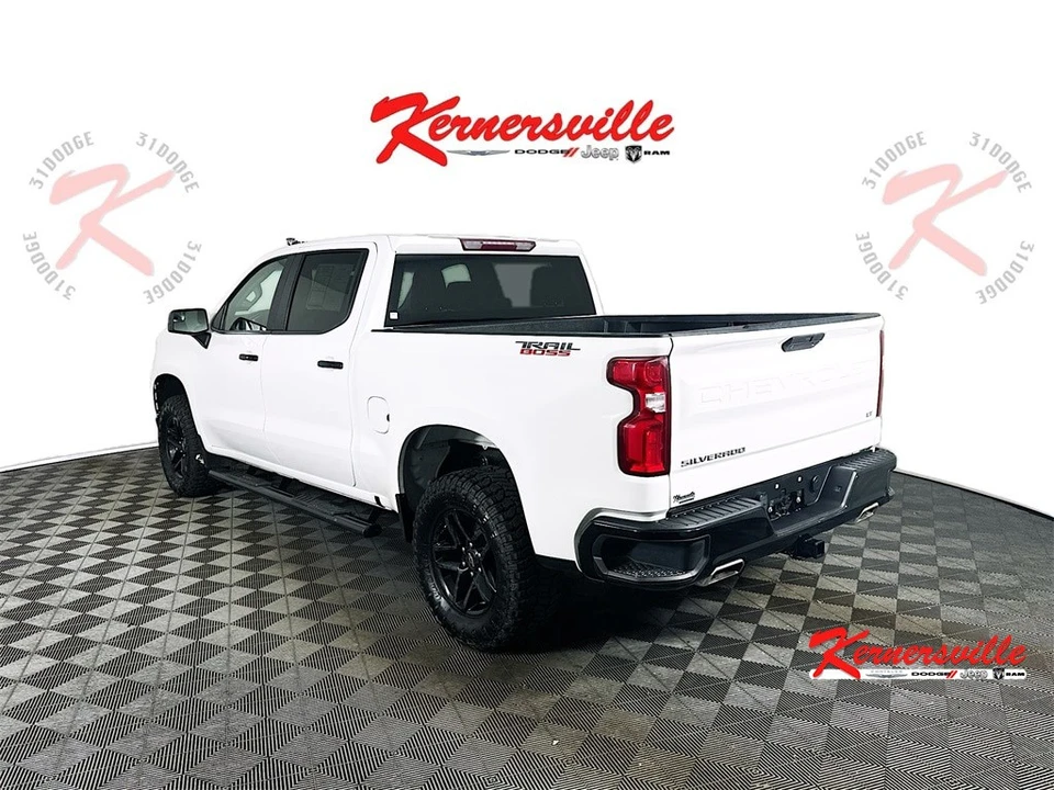 2020 Chevrolet Silverado 4th Gen - Image 5 of 21