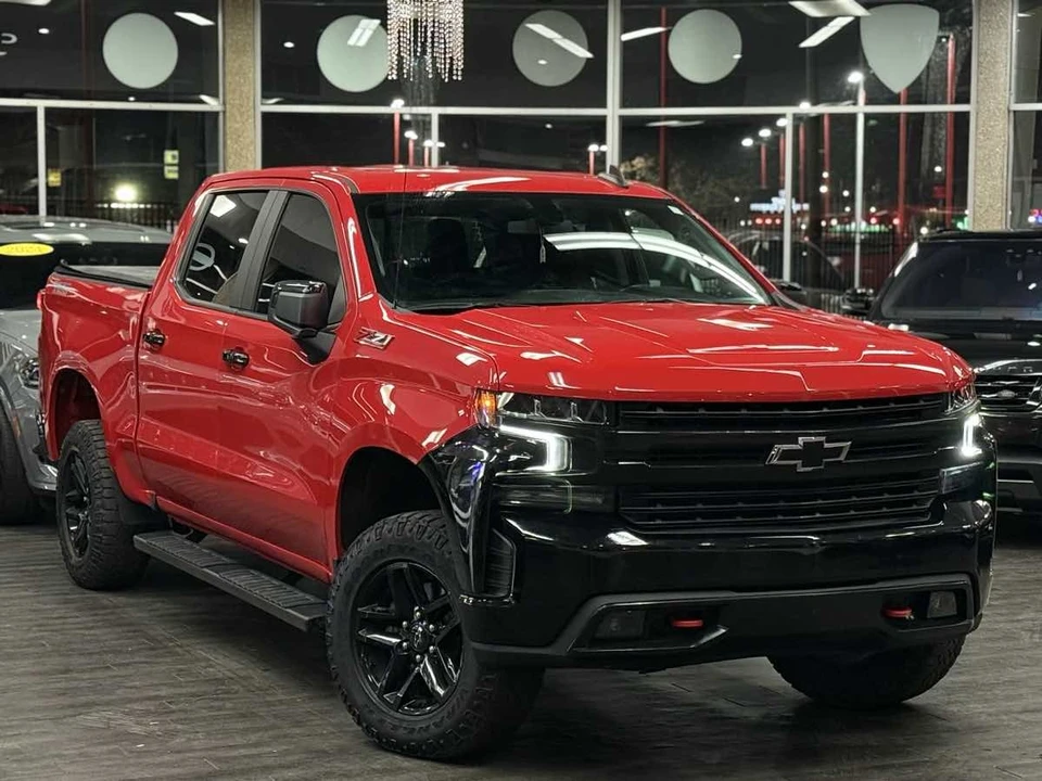 2020 Chevrolet Silverado 4th Gen - Image 2 of 21