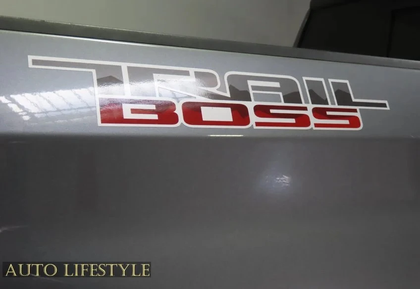2020 Chevrolet Silverado 4th Gen - Image 18 of 21