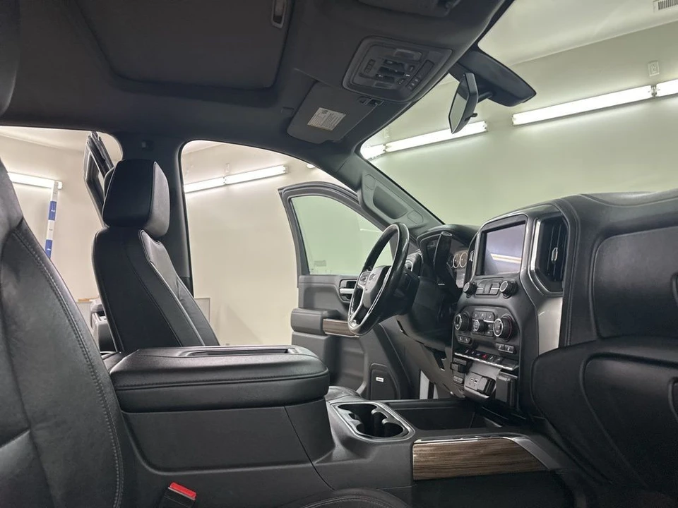 2020 Chevrolet Silverado 4th Gen - Image 19 of 21