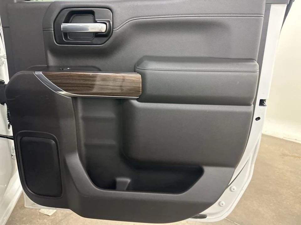 2020 Chevrolet Silverado 4th Gen - Image 21 of 21