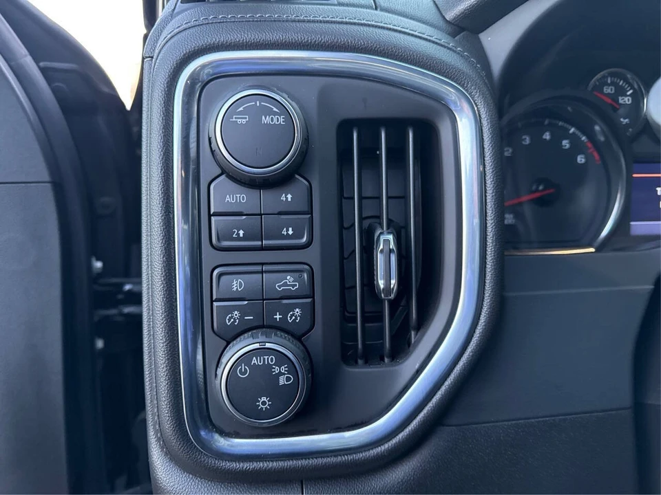 2020 Chevrolet Silverado 4th Gen - Image 19 of 21