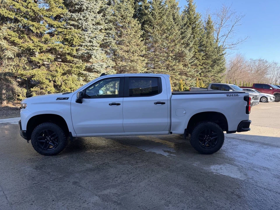 2020 Chevrolet Silverado 4th Gen - Image 11 of 21
