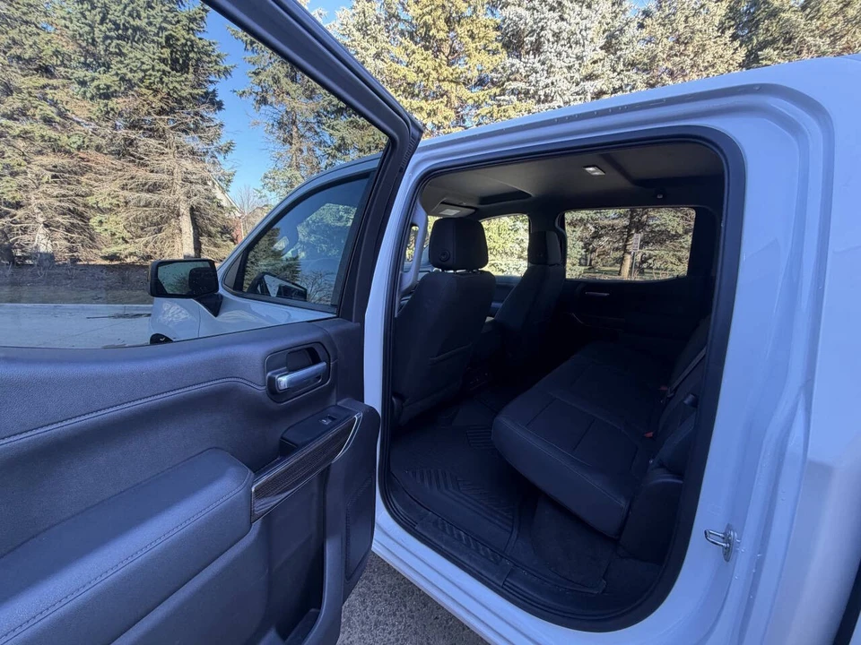2020 Chevrolet Silverado 4th Gen - Image 17 of 21