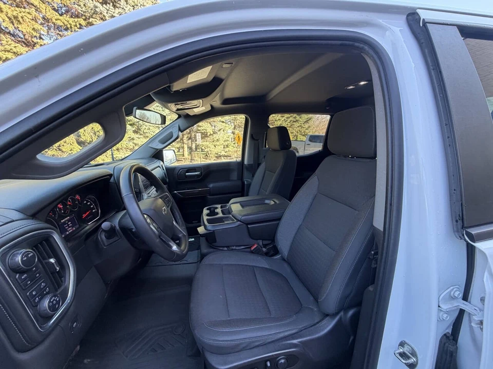 2020 Chevrolet Silverado 4th Gen - Image 19 of 21