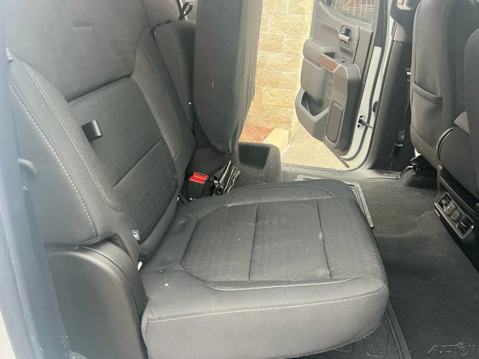 2020 Chevrolet Silverado 4th Gen - Image 17 of 21