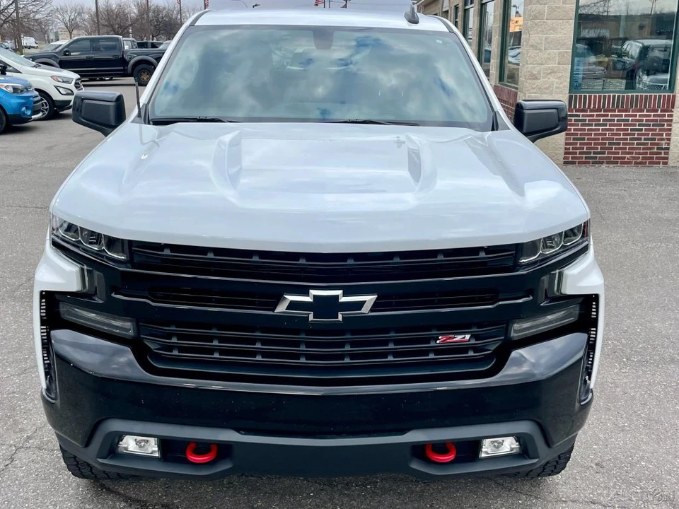 2020 Chevrolet Silverado 4th Gen - Image 3 of 12