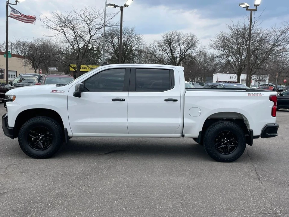 2020 Chevrolet Silverado 4th Gen - Image 9 of 12