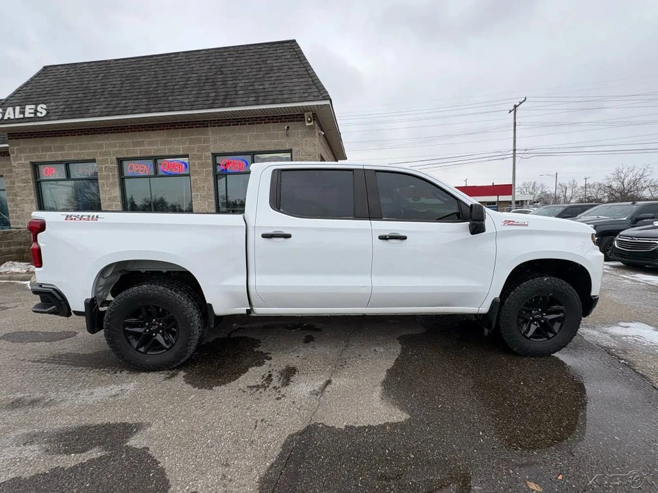 2020 Chevrolet Silverado 4th Gen - Image 4 of 12