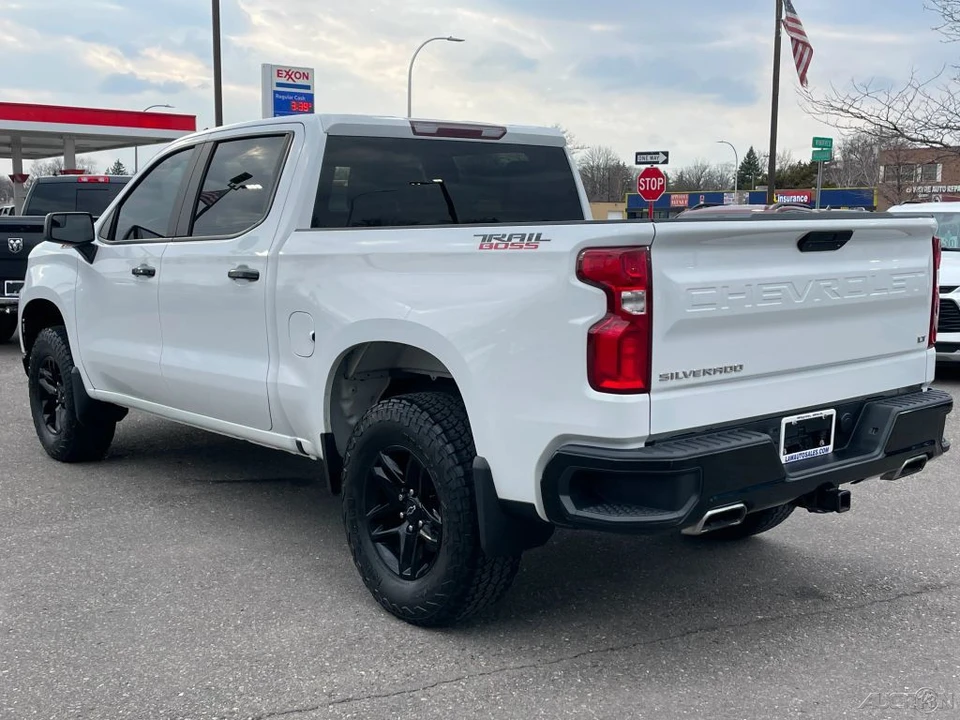 2020 Chevrolet Silverado 4th Gen - Image 8 of 12