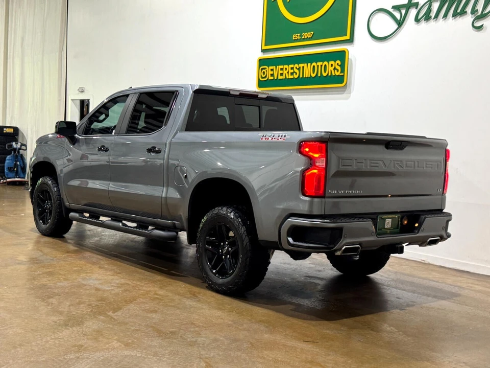 2020 Chevrolet Silverado 4th Gen - Image 5 of 12