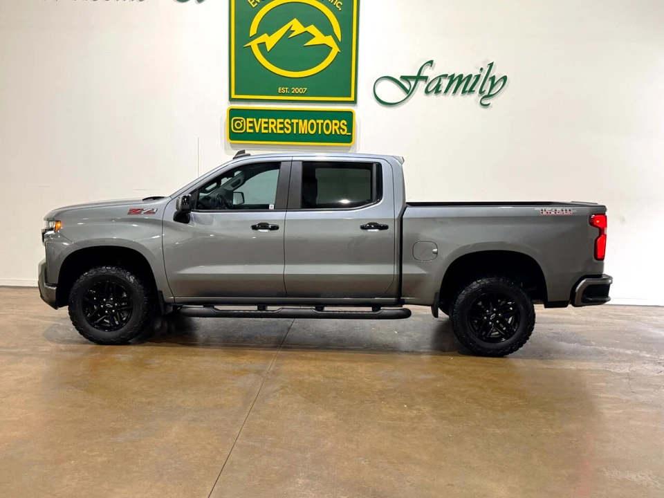 2020 Chevrolet Silverado 4th Gen - Image 4 of 12
