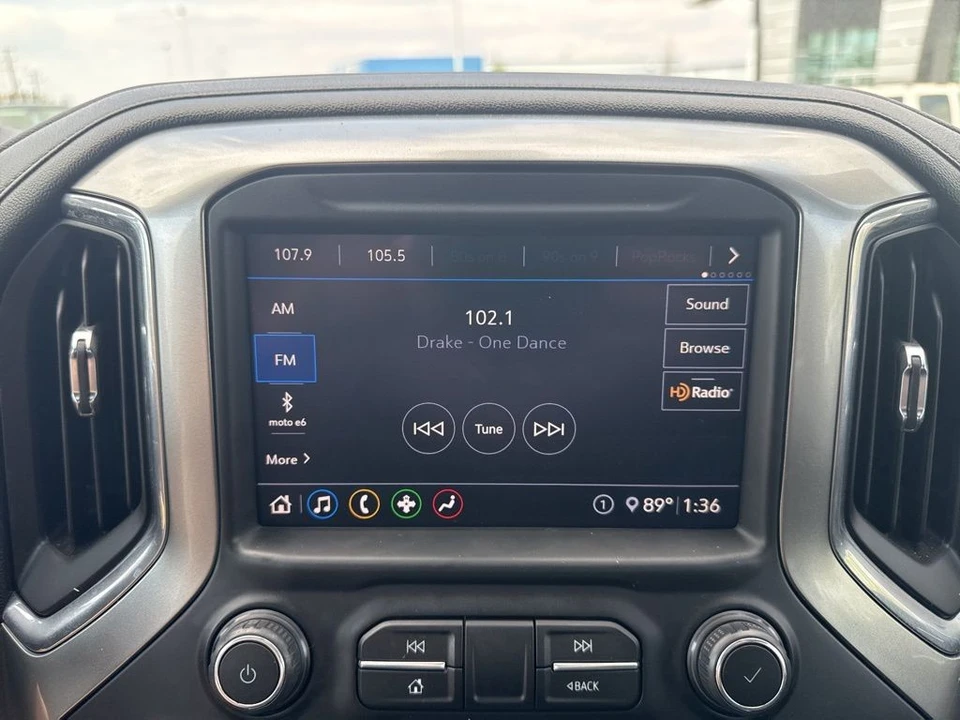 2020 Chevrolet Silverado 4th Gen - Image 19 of 21