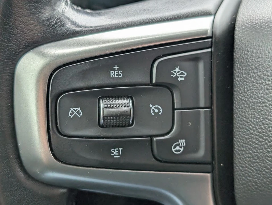 2020 Chevrolet Silverado 4th Gen - Image 15 of 21