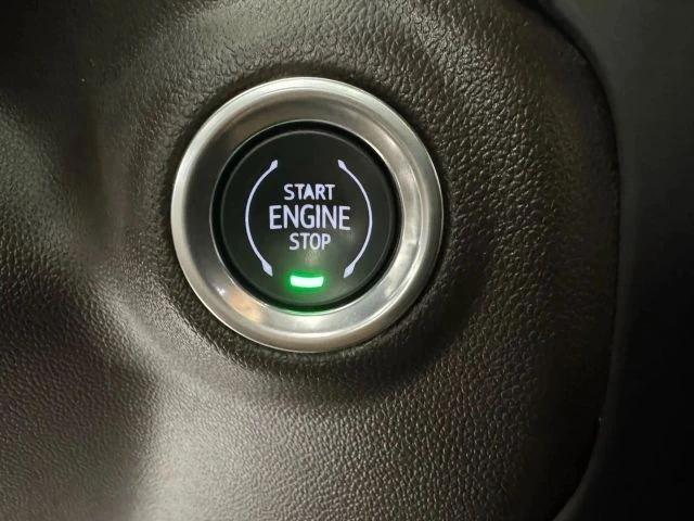 2020 Chevrolet Silverado 4th Gen - Image 17 of 21