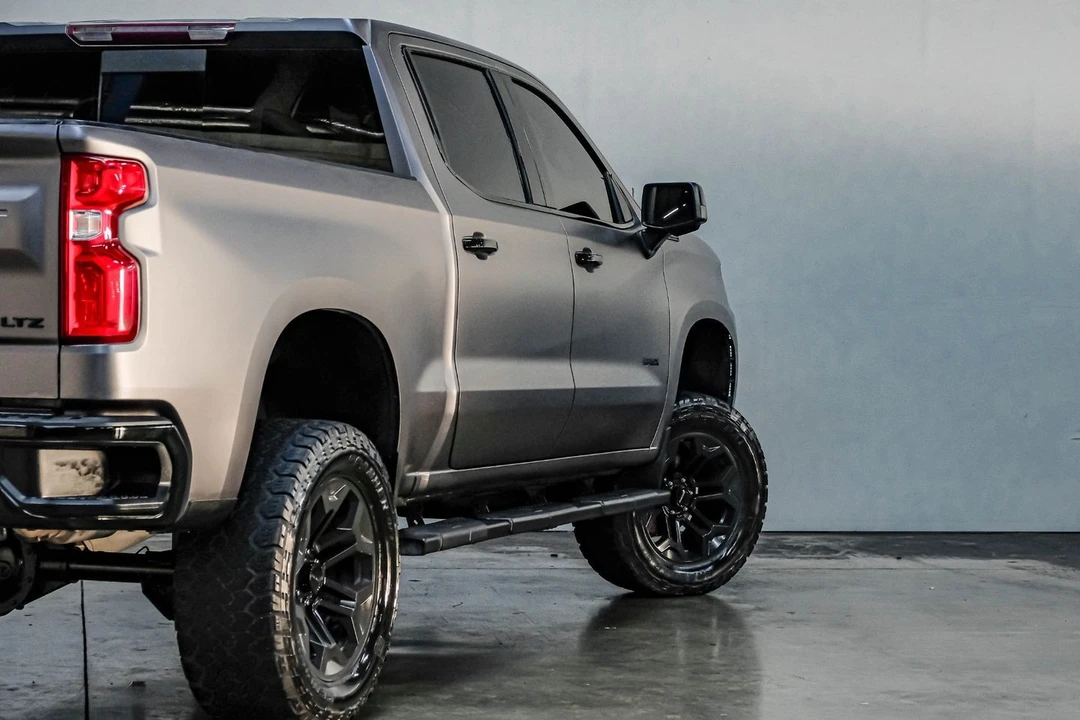 2020 Chevrolet Silverado 4th Gen - Image 13 of 21