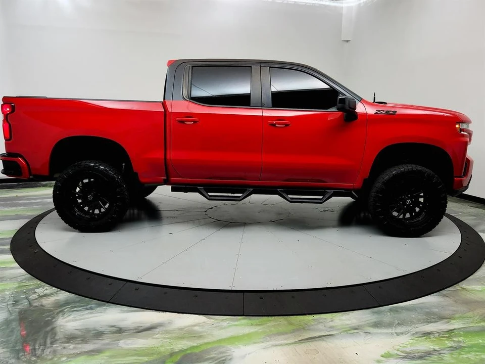 2020 Chevrolet Silverado 4th Gen - Image 4 of 12