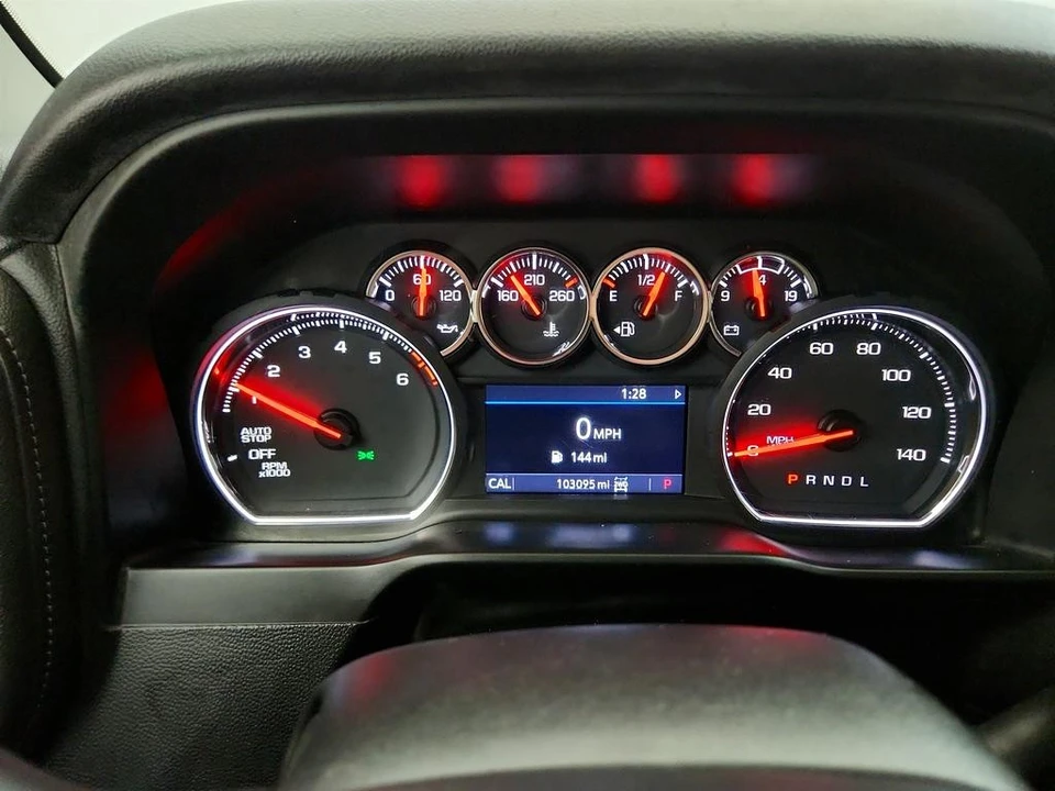 2020 Chevrolet Silverado 4th Gen - Image 15 of 21