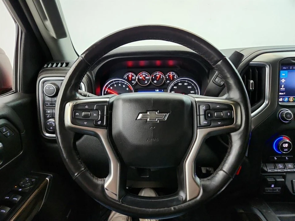 2020 Chevrolet Silverado 4th Gen - Image 16 of 21