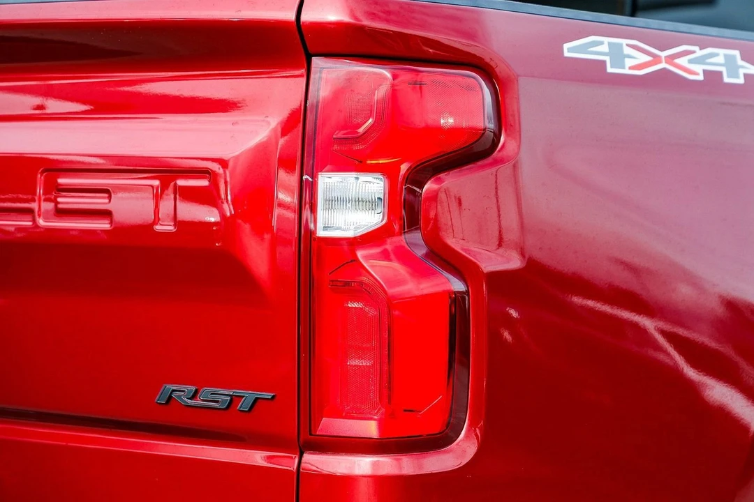 2020 Chevrolet Silverado 4th Gen - Image 8 of 12