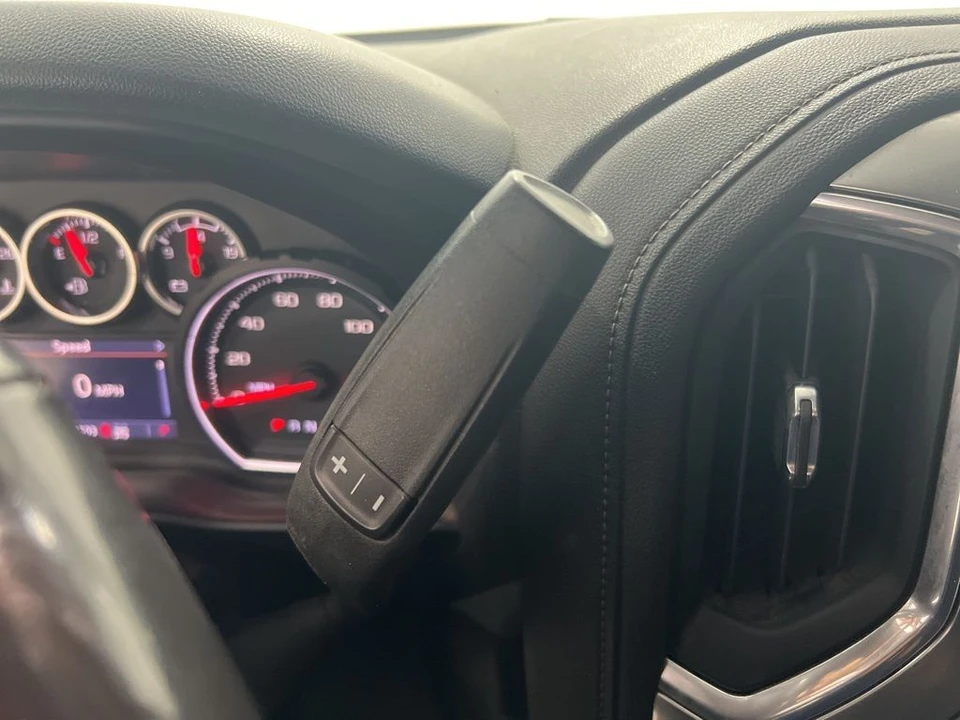 2020 Chevrolet Silverado 4th Gen - Image 14 of 21