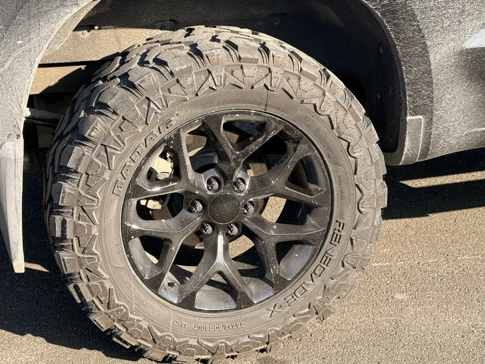 2020 Chevrolet Silverado 4th Gen - Image 11 of 12