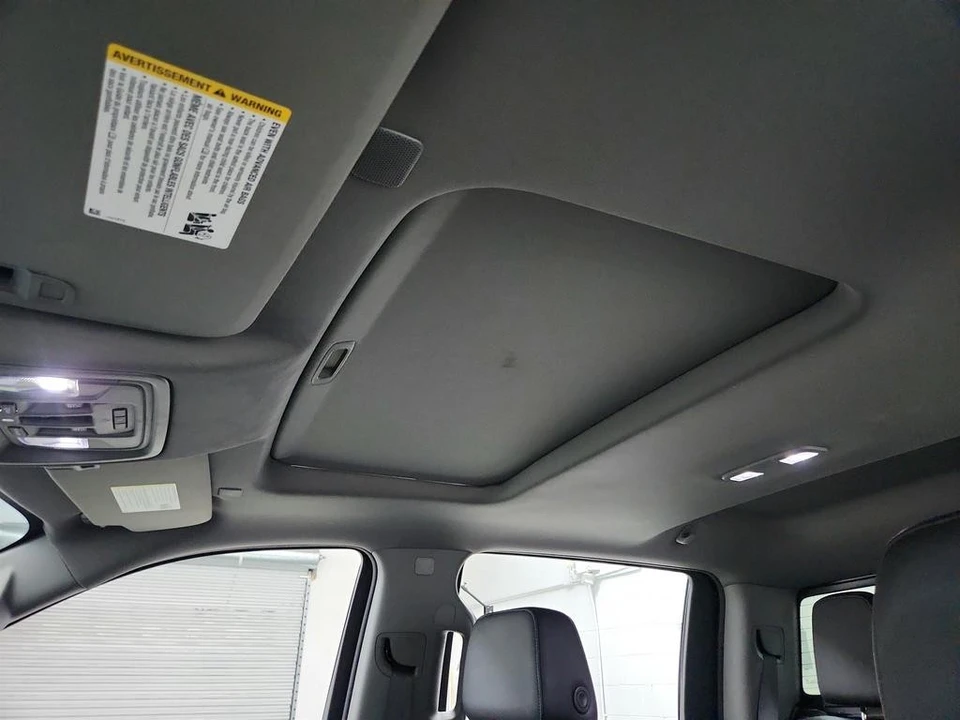 2020 Chevrolet Silverado 4th Gen - Image 15 of 21