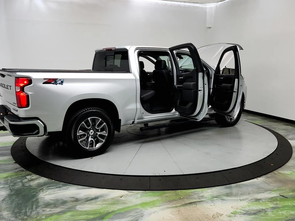 2020 Chevrolet Silverado 4th Gen - Image 11 of 21