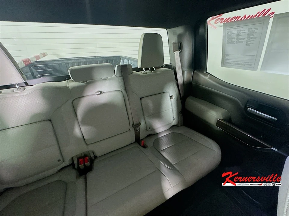 2020 Chevrolet Silverado 4th Gen - Image 14 of 21