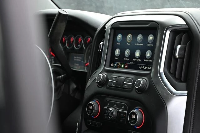 2020 Chevrolet Silverado 4th Gen - Image 12 of 21
