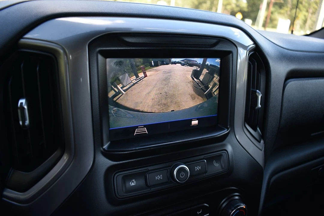 2020 Chevrolet Silverado 4th Gen - Image 14 of 21