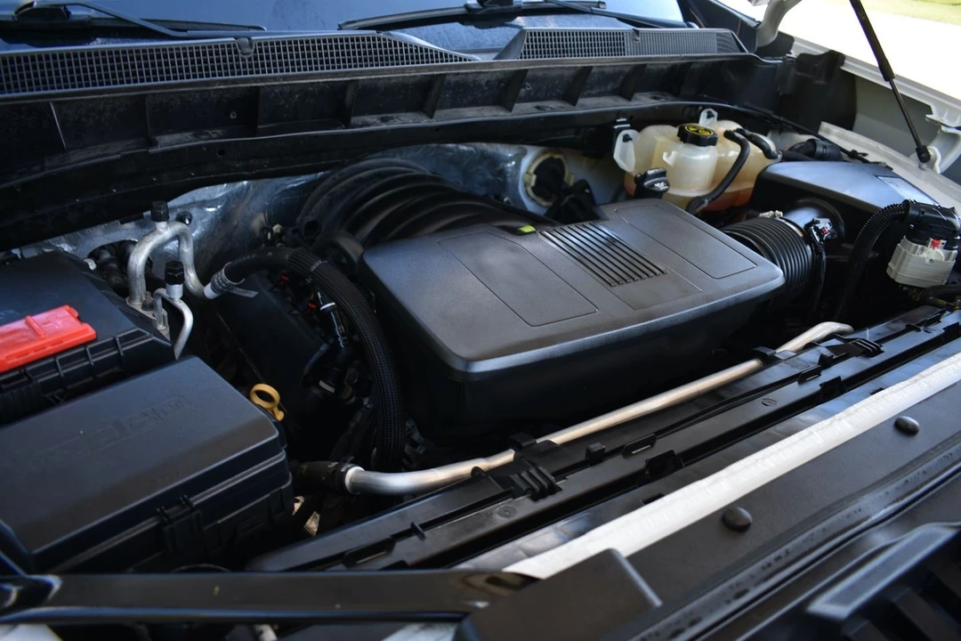 2020 Chevrolet Silverado 4th Gen - Image 19 of 21