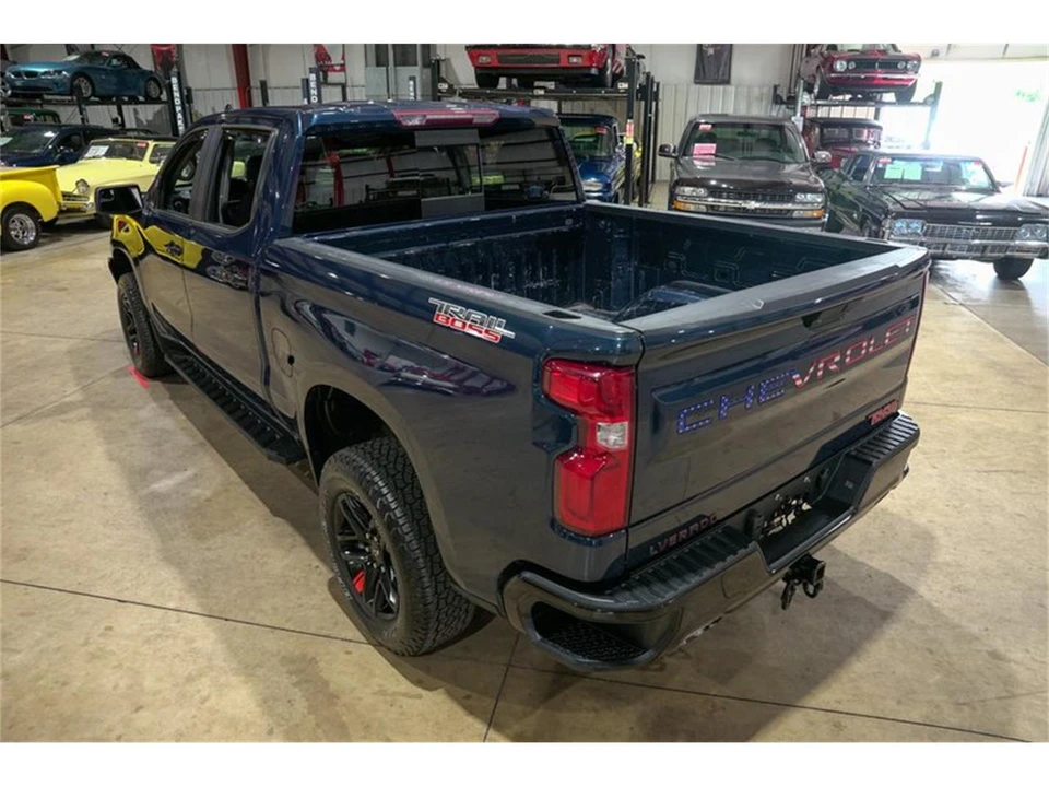 2020 Chevrolet Silverado 4th Gen - Image 16 of 31