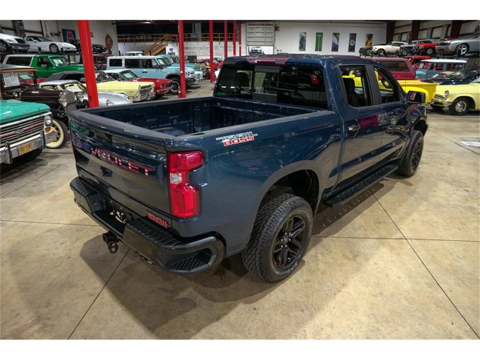 2020 Chevrolet Silverado 4th Gen - Image 17 of 31