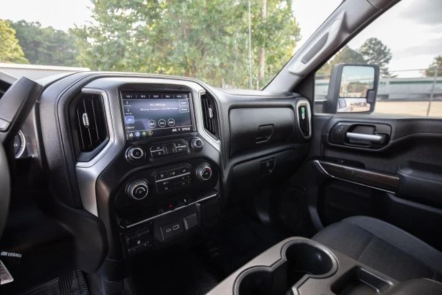2020 Chevrolet Silverado Heavy Duty 4th Gen - Image 20 of 21