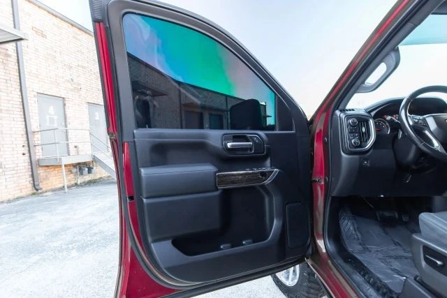 2020 Chevrolet Silverado 4th Gen - Image 17 of 21