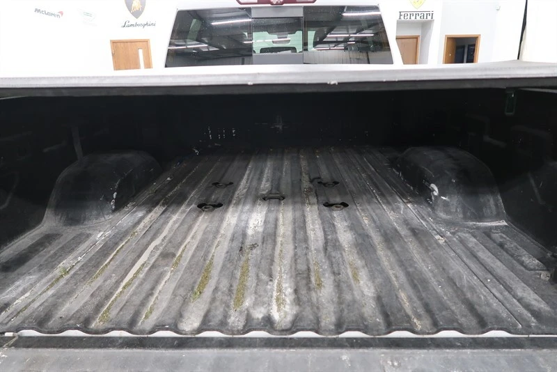 2020 Chevrolet Silverado 4th Gen - Image 15 of 21