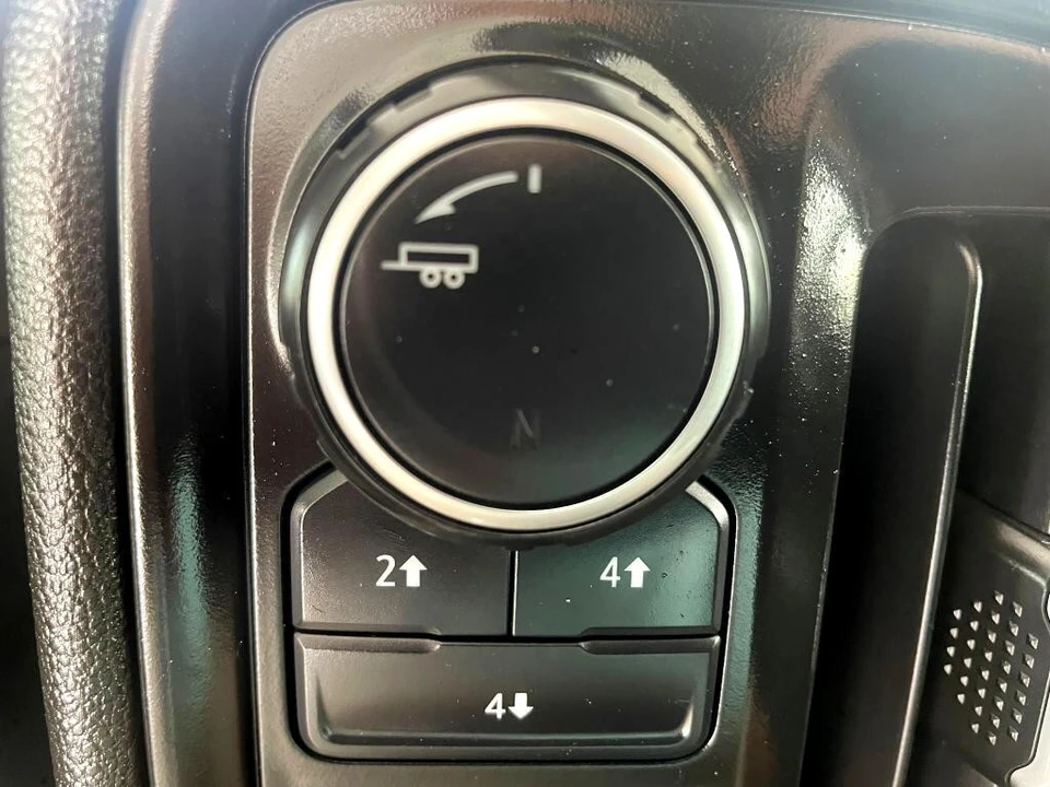 2020 Chevrolet Silverado 4th Gen - Image 20 of 21
