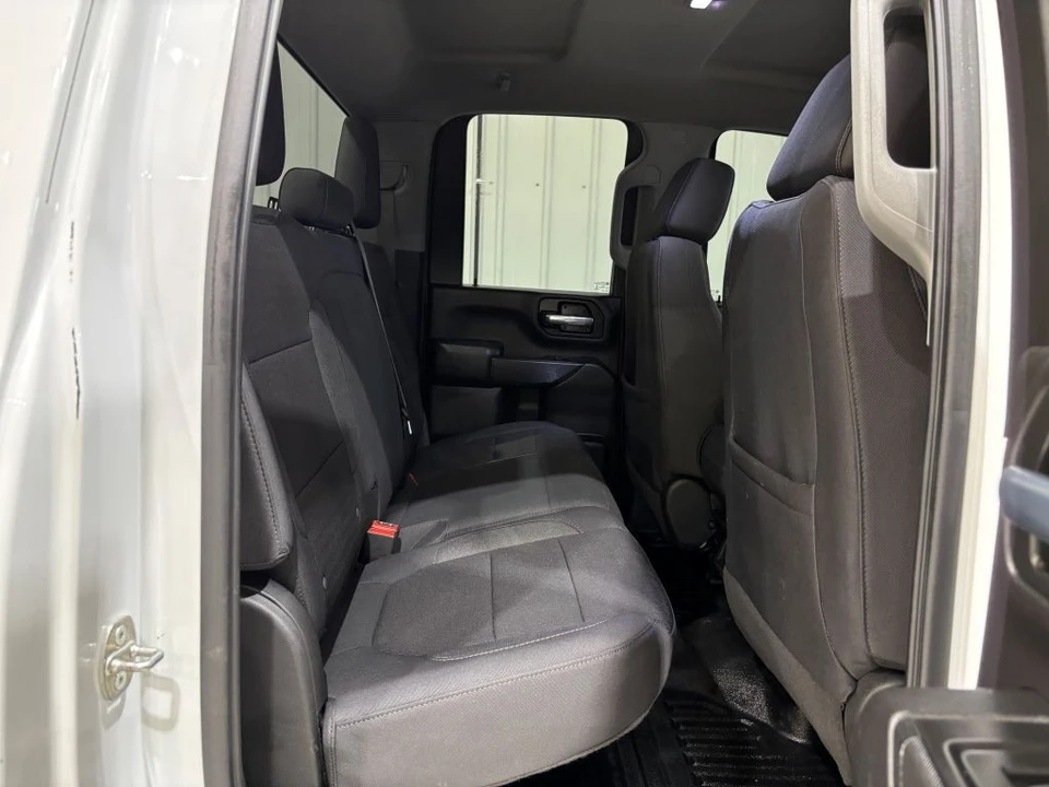 2020 Chevrolet Silverado 4th Gen - Image 14 of 21