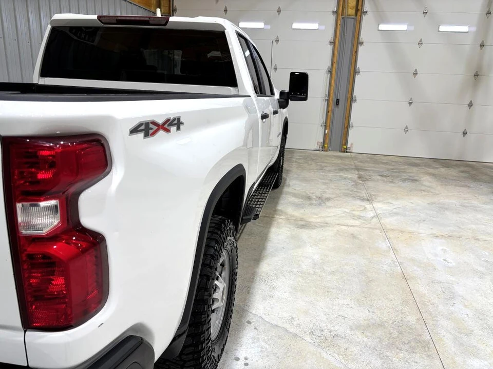 2020 Chevrolet Silverado 4th Gen - Image 10 of 21