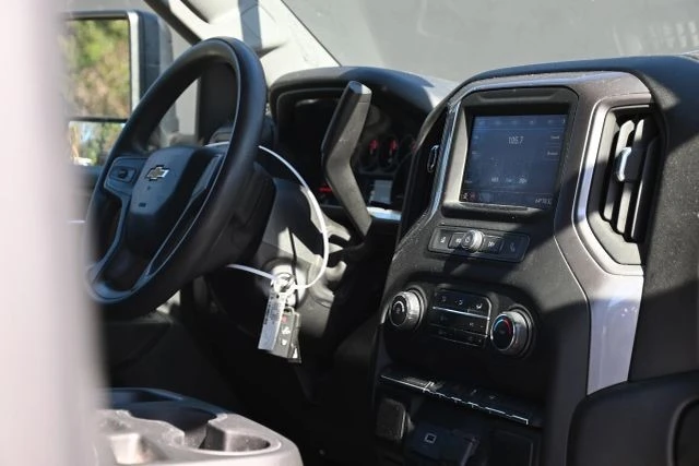 2020 Chevrolet Silverado 4th Gen - Image 12 of 19