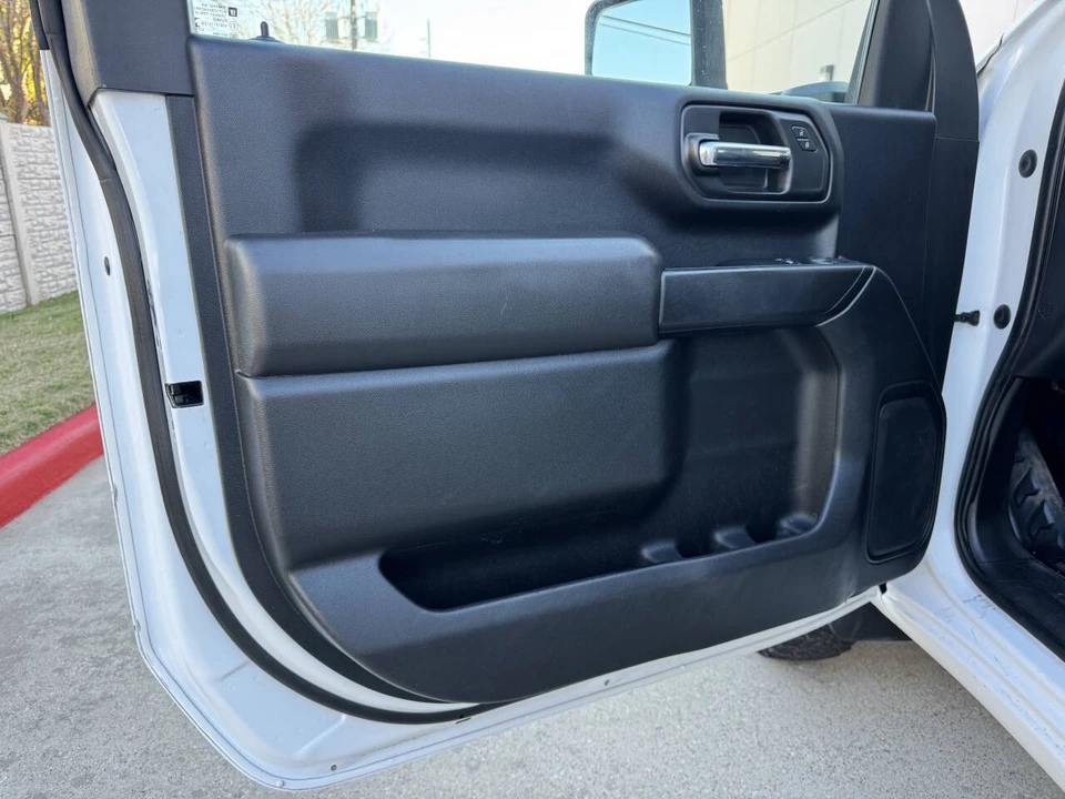 2020 Chevrolet Silverado 4th Gen - Image 9 of 12