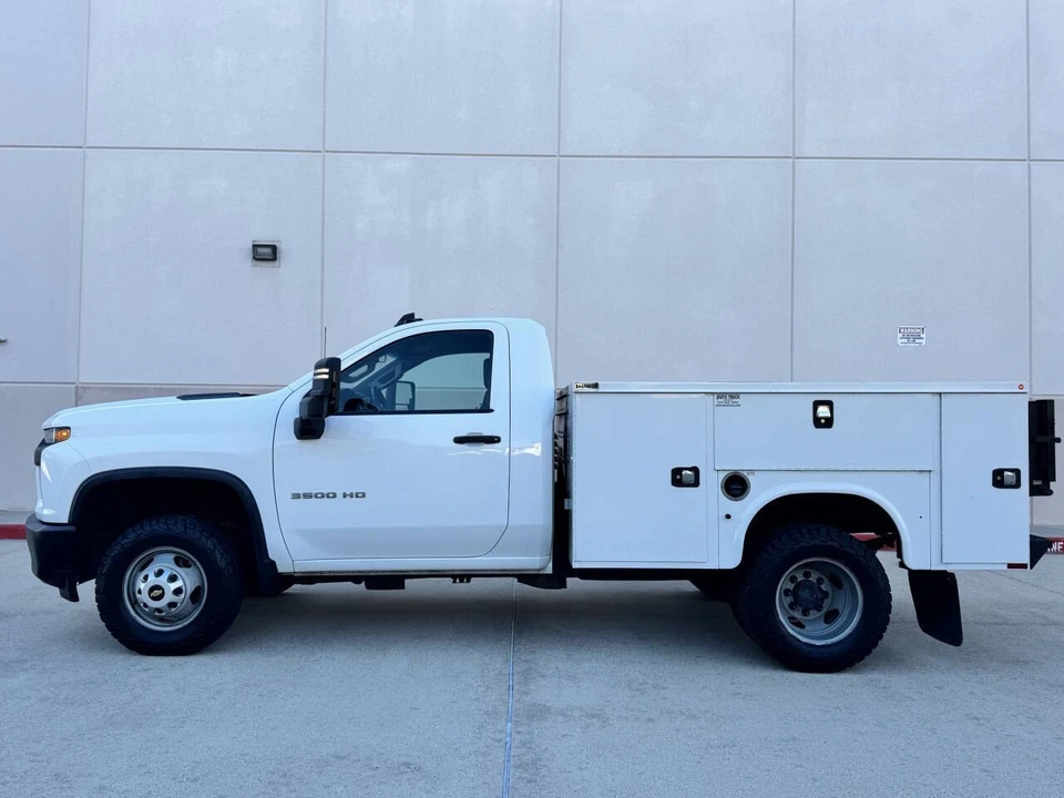 2020 Chevrolet Silverado 4th Gen - Image 3 of 12