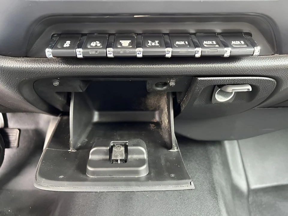 2020 Chevrolet Silverado Heavy Duty 4th Gen - Image 26 of 31