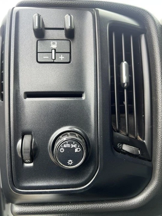2020 Chevrolet Silverado Heavy Duty 4th Gen - Image 14 of 21